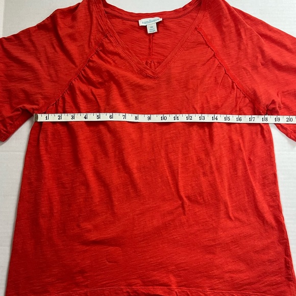 Sundance Vibrant Vistas short sleeve tee orange red XS curved back hem soft! EUC - Picture 8 of 9